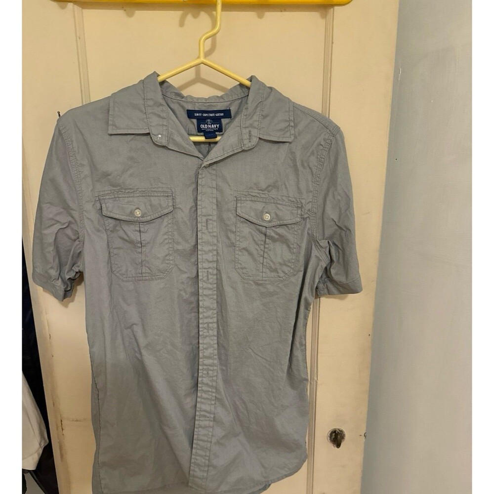 Brand new OLD NAVY button up shirt 100% cotton size Small